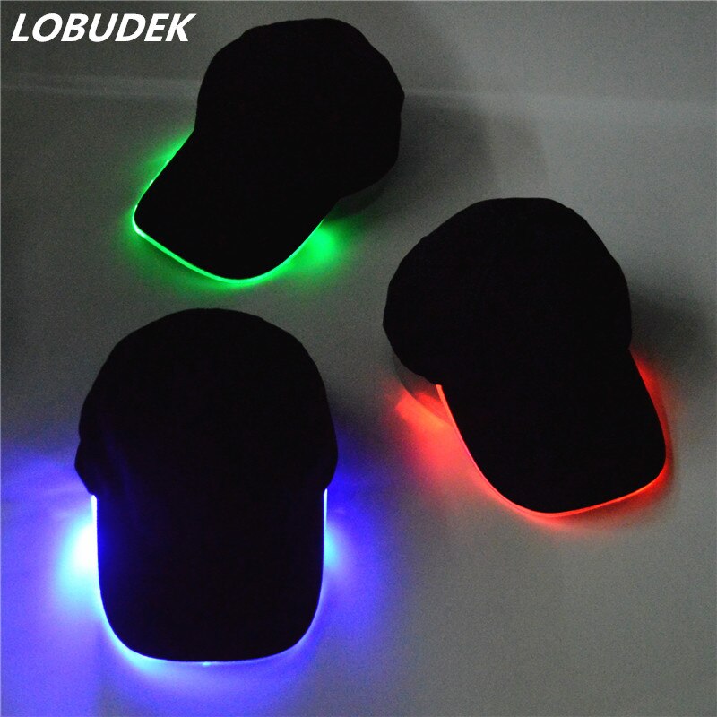 Justerbar farge led hodelykt cap led light cap baseball caps sceneytelse for unisex flash cap med batterilokk rødgrønn