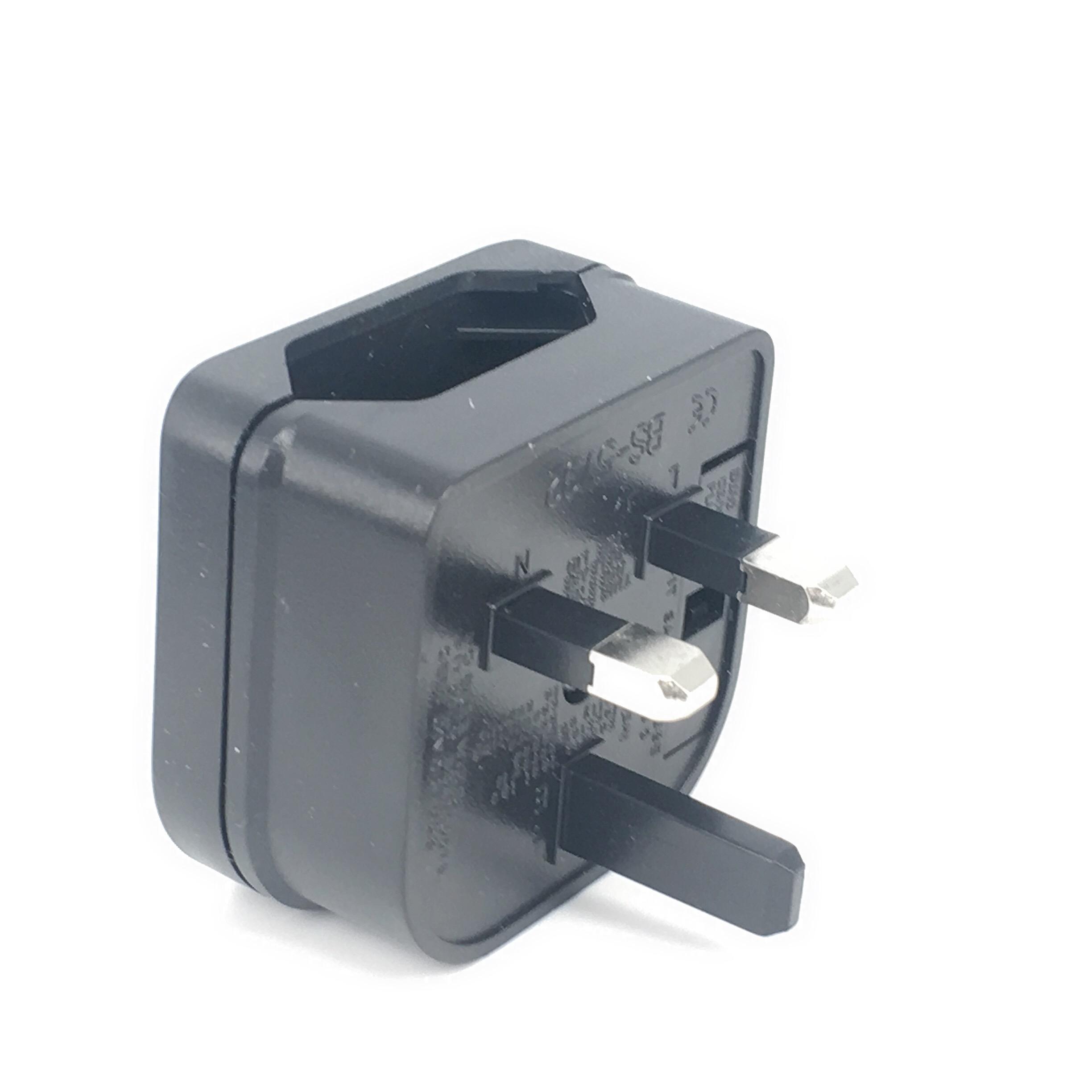 EU 2pin Naar UK 3pin Plug Adapter Met 3A/5A/13A Zekering UK Britse Elektrische reisadapter Converter Socket Netsnoer Outlet: green
