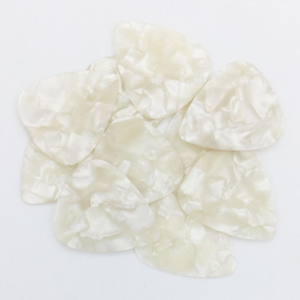 50 stuks 0.96mm Celluloid Plectrum Mediator voor Akoestische Elektrische-10 Kleuren Custom: 50pcs White