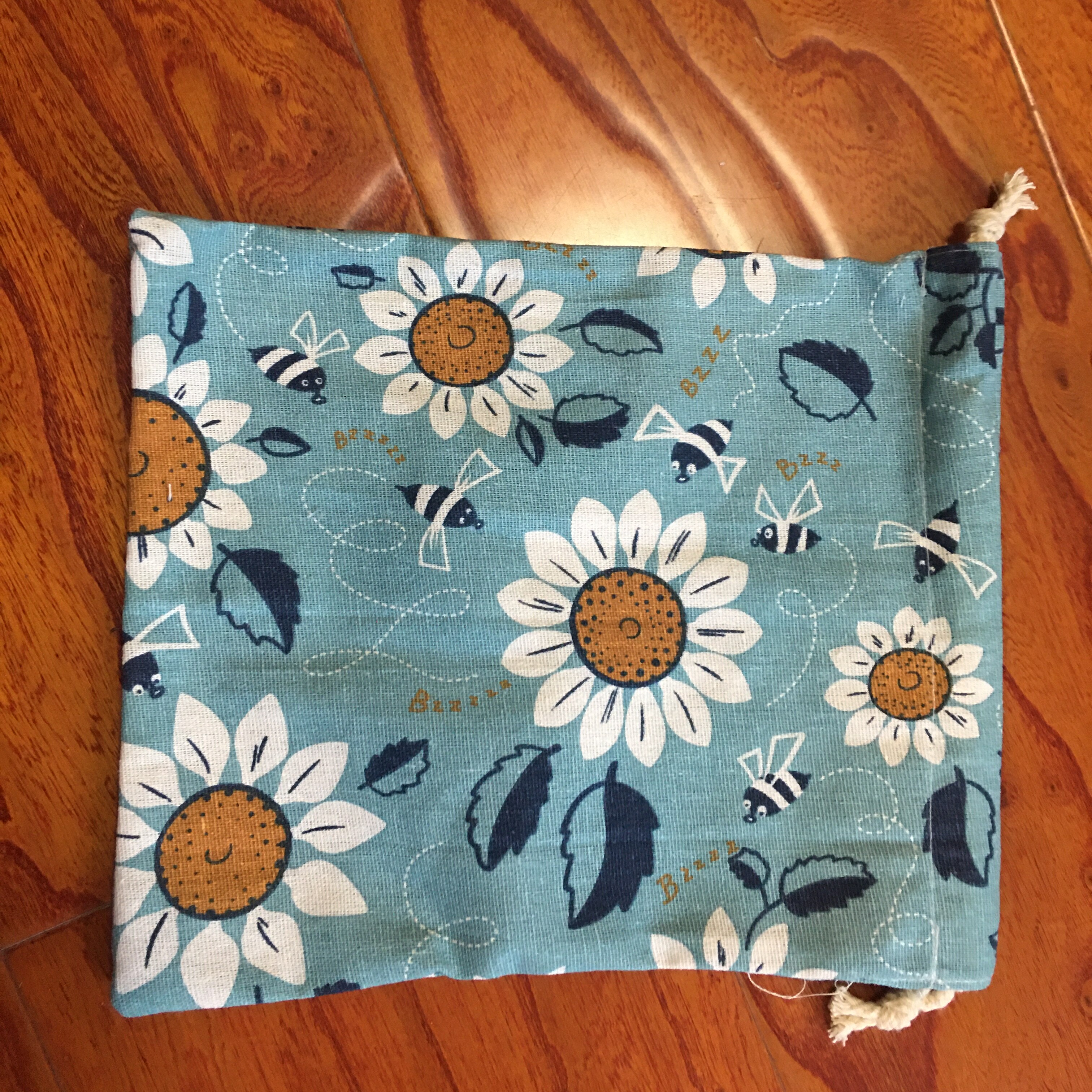 1pc katoenen linnen trekkoord georganiseerde zakjes print zonnebloem bijen feesttas  yl0724c