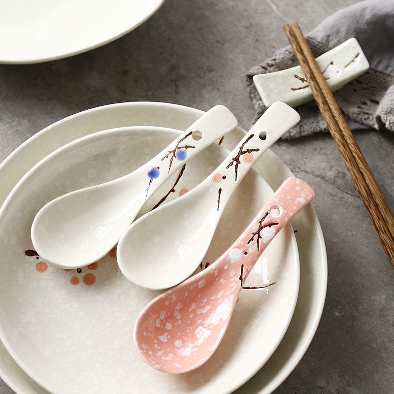 Cuchara de cerámica de ciruela pintada a mano japonesa copo de nieve esmalte de porcelana cuchara de sopa Floral café leche agitadora cuchara vajilla