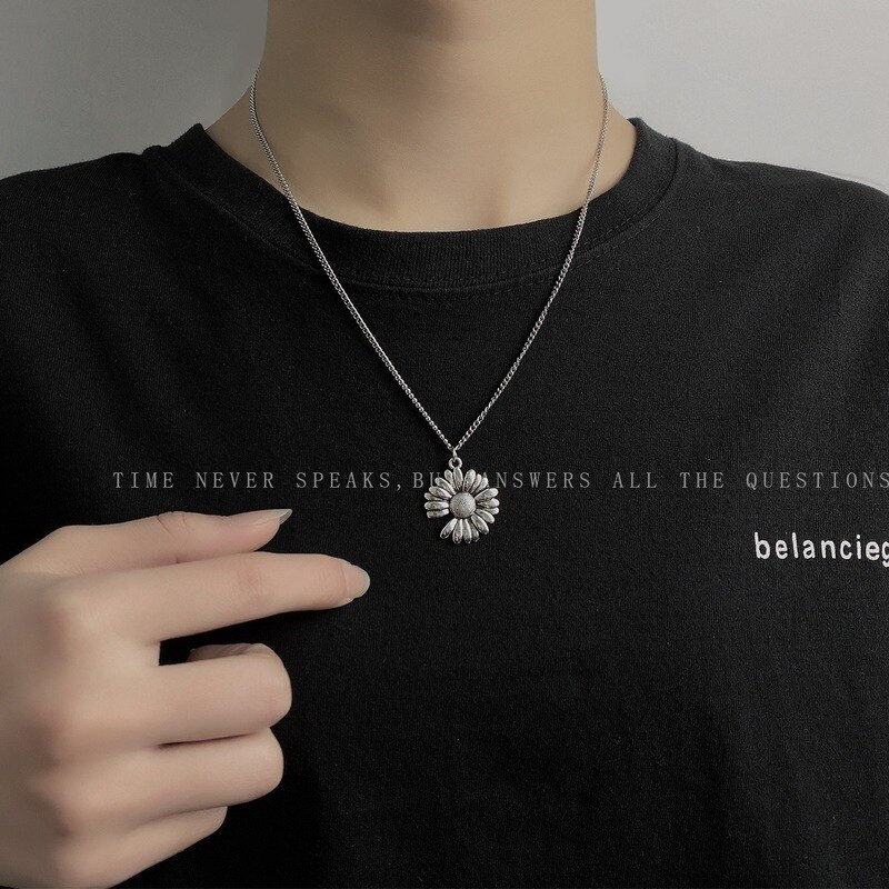 Ketting Vrouwen Chrysant Kettingen Vrouw Ketting Hanger Eenvoudige Sieraden Unisex Zilver Kleur Trendy Zoete Zinklegering Naszyjnik