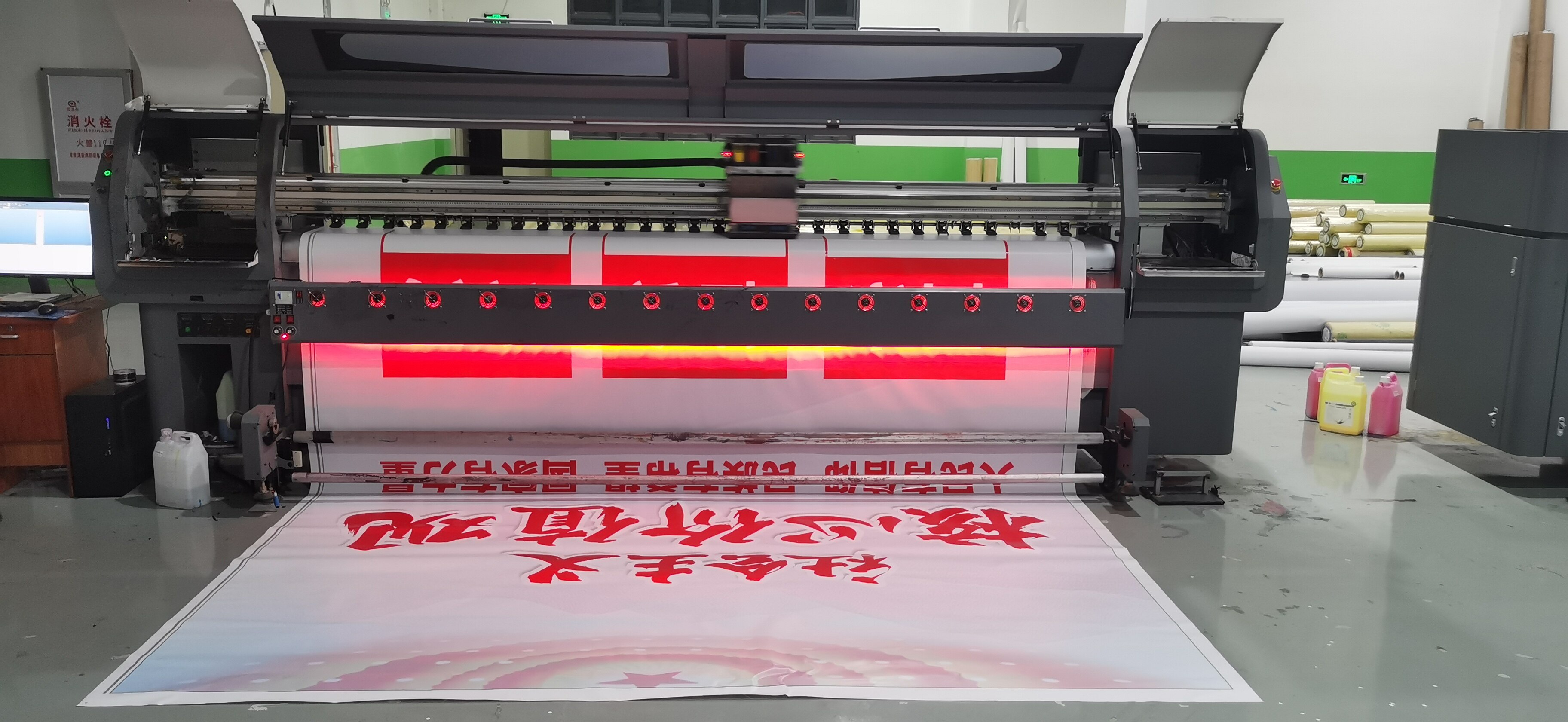 Movie Poster Scratch Off World Map Poster with Tube