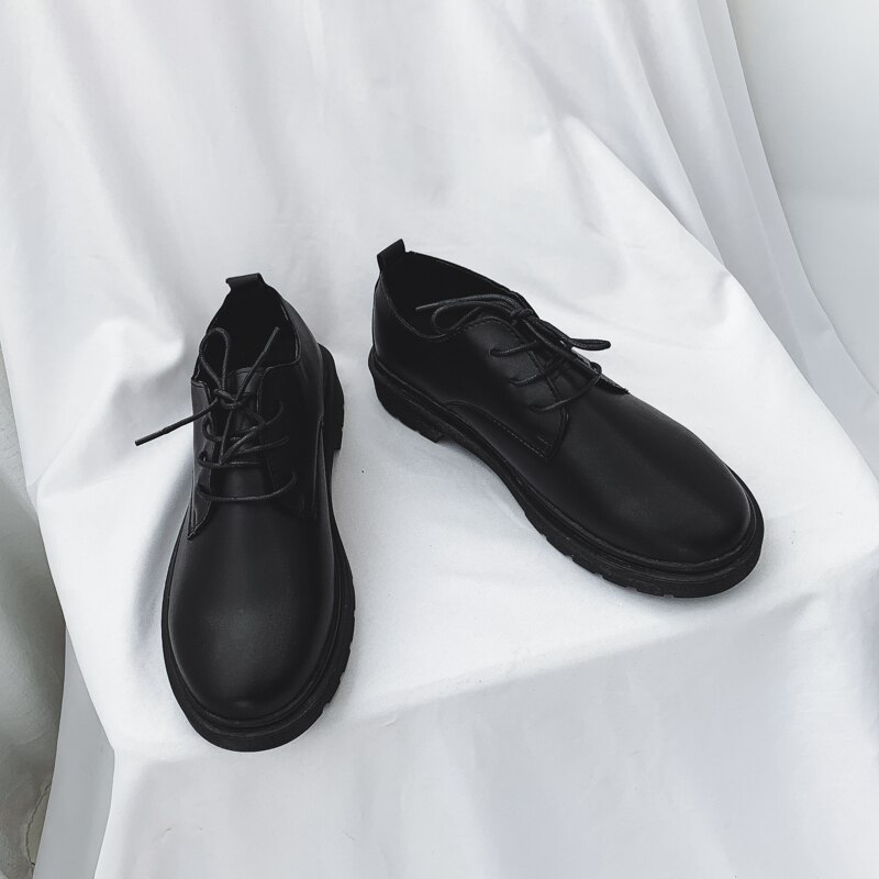 Män formella skor svarta delade läder sneakers business skor kostym skor bekväma klänning skor tonåring storlek 35-47
