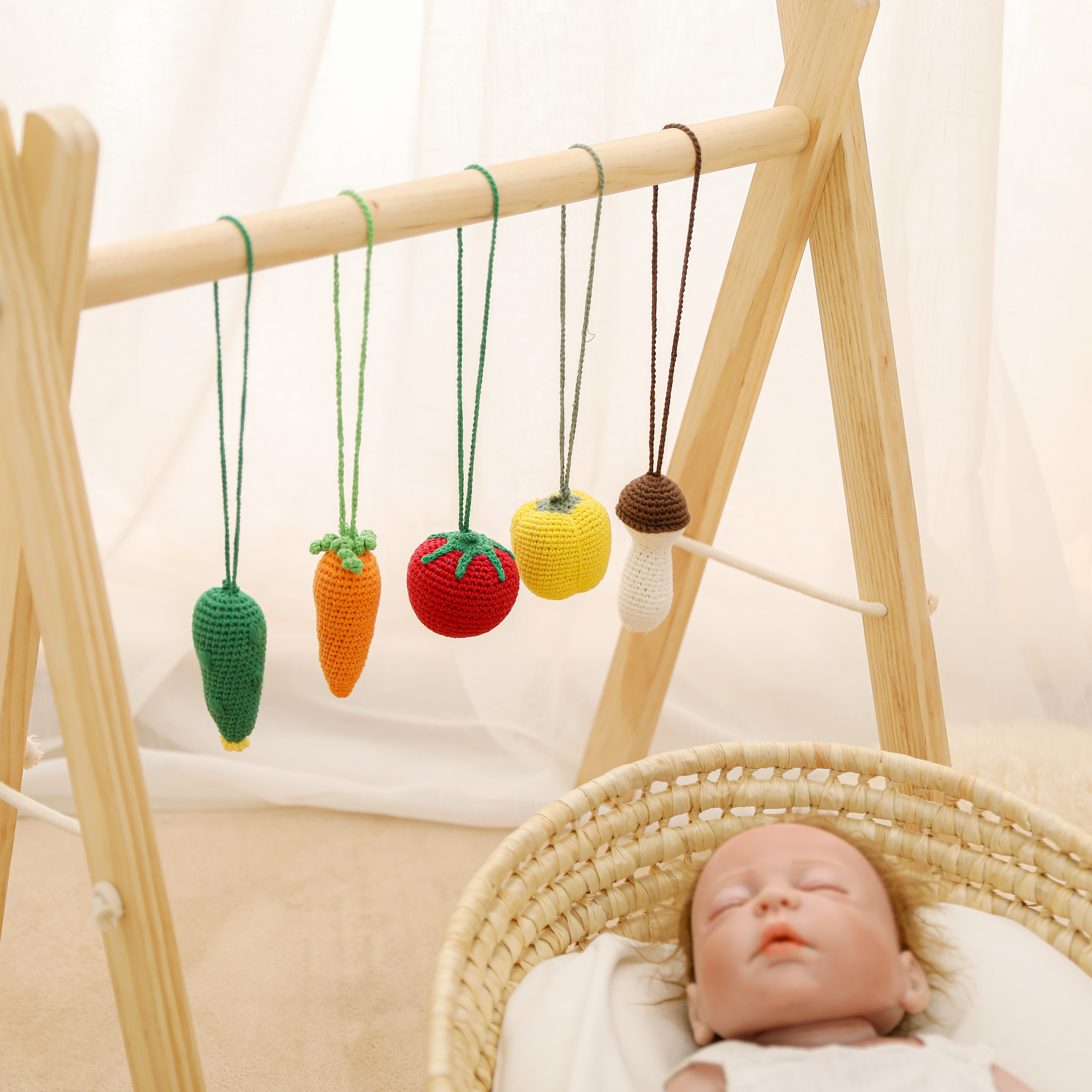 Baby Fitness Frame Play Gym Pendants Set Wood Baby Toys Infant Room Toy Baby Rattle Room Toddler Clothes Rack