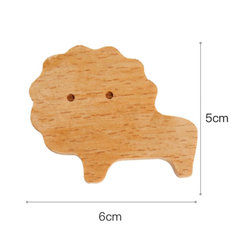 Nordic Style Wood Animal Hook Natural Oak Cute Cartoon Home Decor Door Wall Hook Key Holder Multi Function Modern Storage Hanger: lion