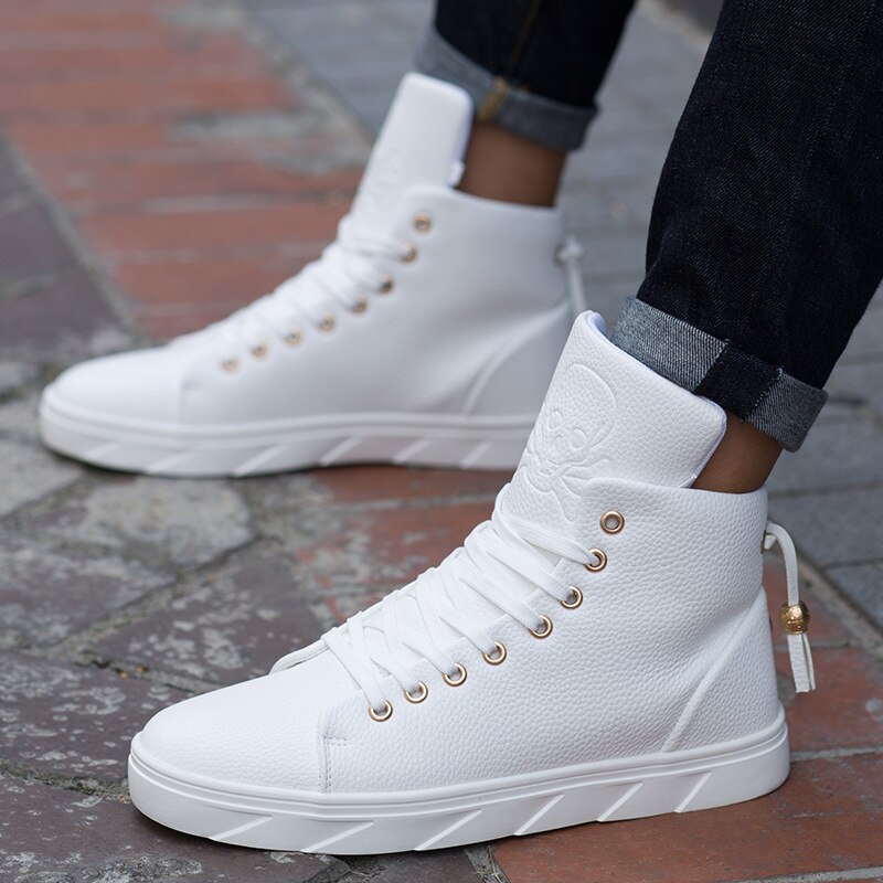 Men's White Skateboarding Shoes High Top Flats Sneakers Breathable Street Sports Shoes Hip Hop Walking Shoes Chaussure Homme