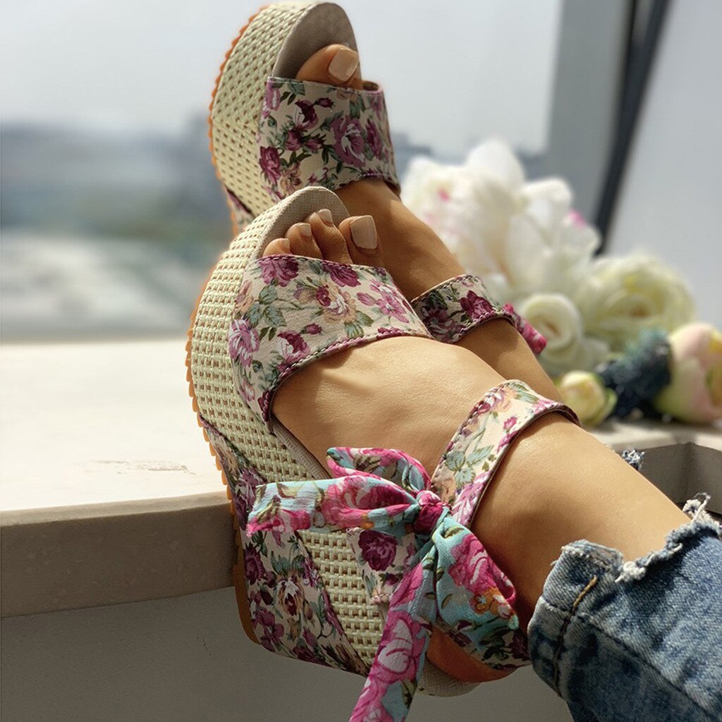Femmes sandales fleur florale à lacets chaussures dames bride à la cheville plate-forme Peep orteil sandales à talons compensés Boho chaussures