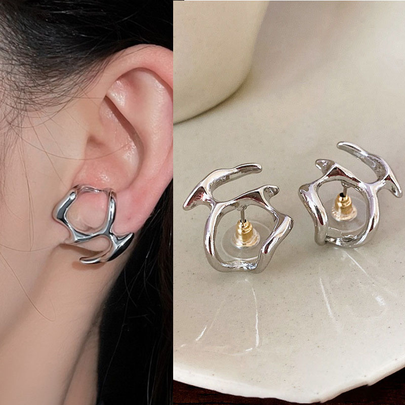 Irregular Liquid Metal Earrings Personality Retro Geometric Hollow Out Earrings Woman Party Travel Christmas: Deep Purple