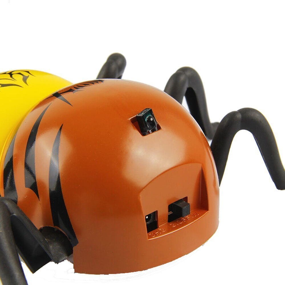 RC Spider Shaped Micro Wall Climbing Spider Remote Control Racing Car, USB Rechargeable