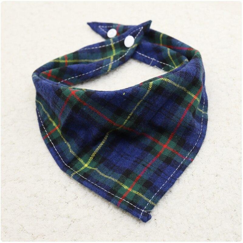 Baberos de algodón para bebés, paños de eructo para niños, toalla de Saliva a cuadros ajustable, pañuelo para niña, Baberos triangulares para recién nacidos