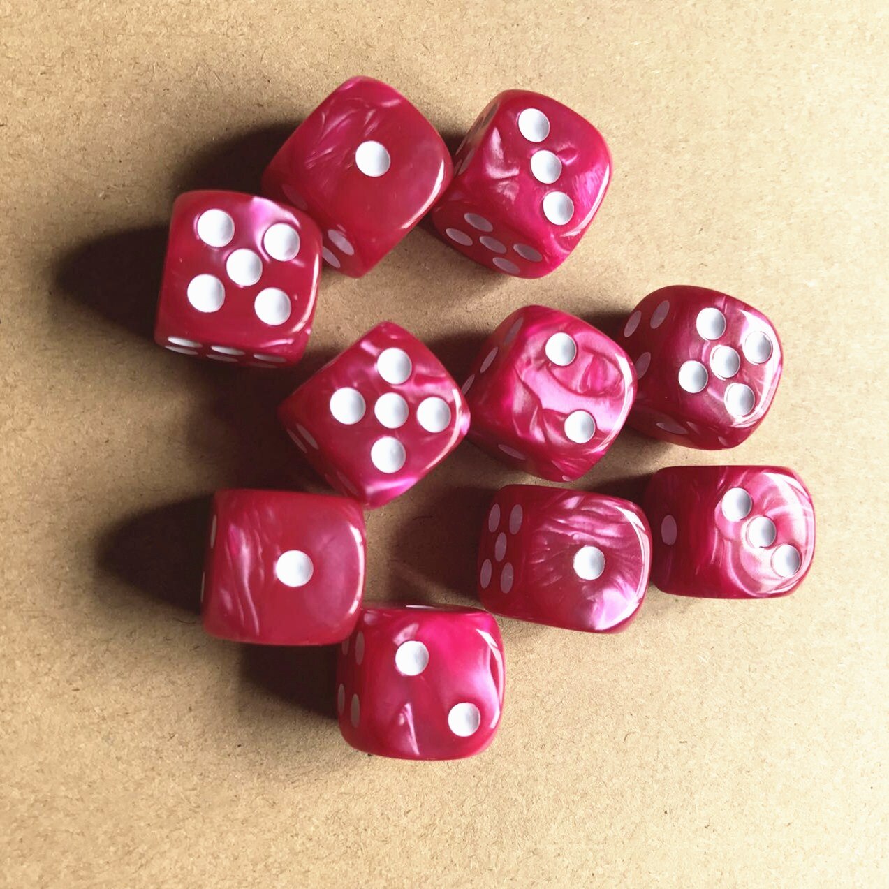 10pcs/set Round Corner Pearl Gem Dice 6 Sided 16mm Dice Playing Table Board Bar Games Party Funny Tools Entertainment Supplies: rose