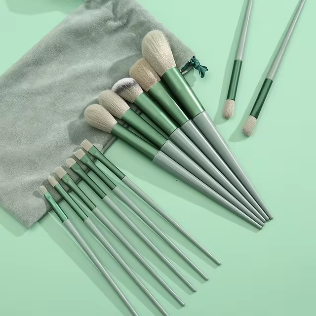 13-teiliges buntes Make-up-Pinsel-Set für Lidschatten, Foundation, komplette Make-up-Pinsel, Lidschatten, Rouge, Schönheit, weichmachende Make-up-Tools: Blau
