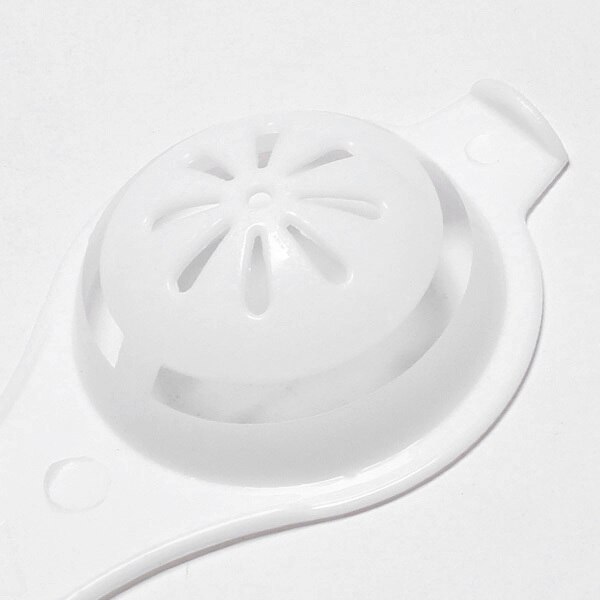 Plastic Egg Yolk White Separator Eco Friendly PP Food Grade Material 12*4.5 cm Egg Divider Tools