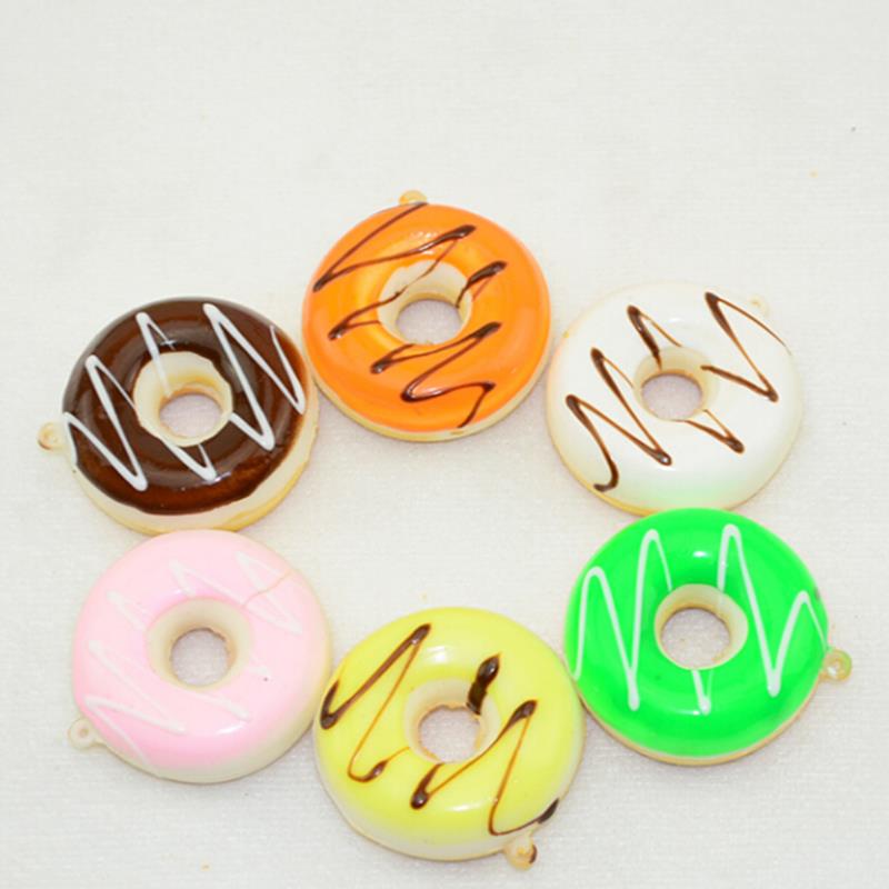 2PCS 5CM Artificial Mini Simulation Squishy Donut Kawaii Chocolate Noodles Sweet Roll Pretend Toys Kitchen Toys
