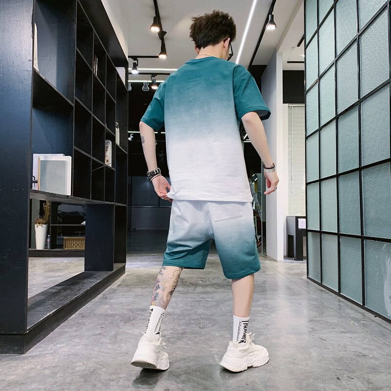Herresæt 2- delt outfit sportssæt kortærmet sommer fritids træningsdragt tynde t-shirt shorts jakkesæt gradient
