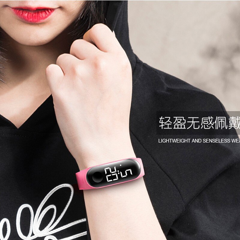 Horloges Led Elektronische Sport Lichtgevende Sensor Horloges Mode Mannen En Vrouwen Eenvoudige Waterdichte Horloges Alarm Outdoor