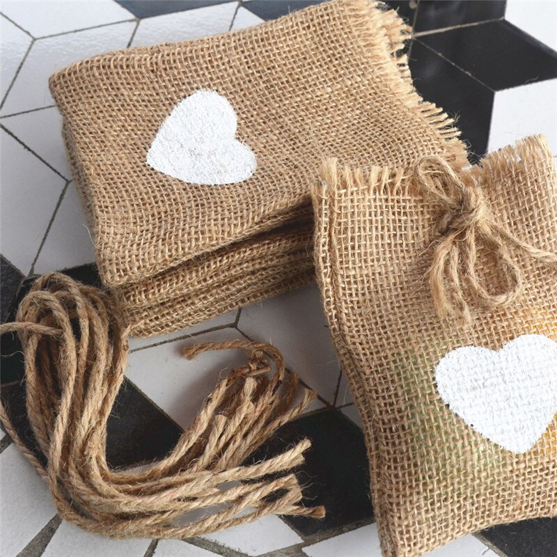 10pcs Burlap Wedding Candy Bags Natural Jute Hessian Bags Rustic Wedding Favors Candy Pouch Love Heart