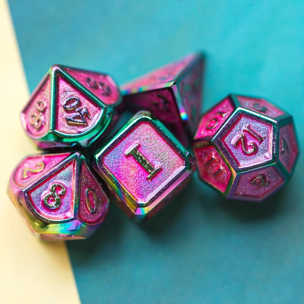 Cusdie kleurrijke metalen d&d dobbelstenen , 7 stuks dnd dobbelstenen, polyhedrale dobbelstenenset, voor rollenspel mtg pathfinder-paars