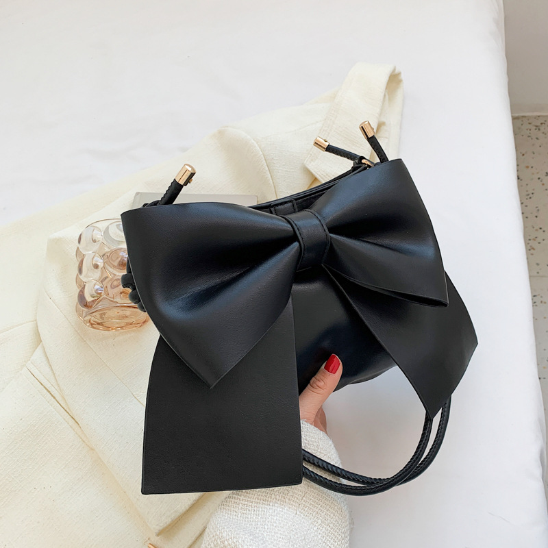 Texture Bow Small Bag Women&#39;s Bag 2022 Personality Simple Shoulder Underarm Bag All-match Messenger Bag: Black