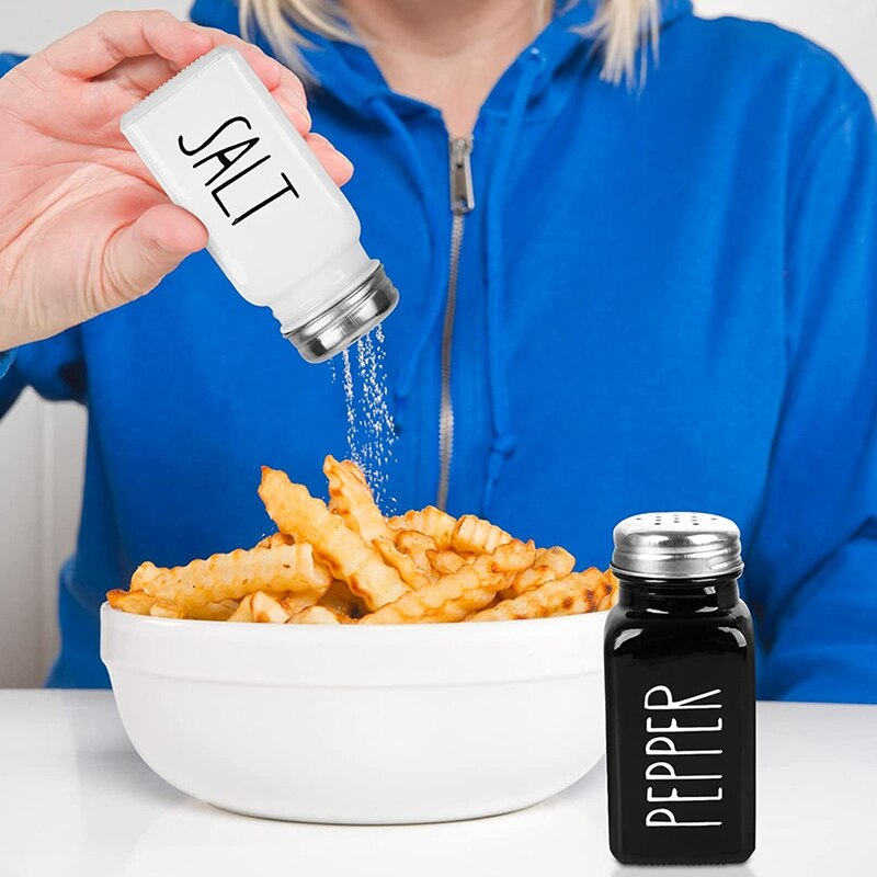 2-Piece Salt and Pepper Seasoning Bottle Set Glass Salt Bottle Modern Lovely Farmhouse Salt and Pepper Set