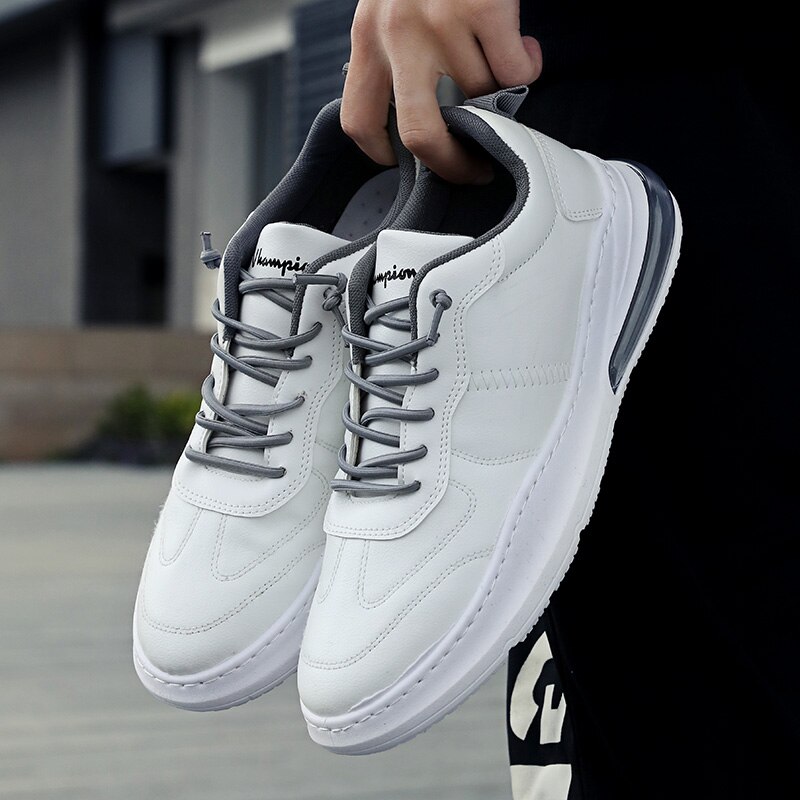Tennis masculino tennissko for menn hvite svarte flate sko utendørs lett luftpute gå sneakerszapatos de hombre: Hvit 1 / 7