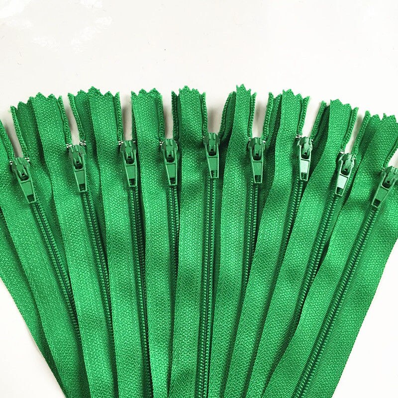 10 Pcs Mix Farbe Lange Unsichtbar Tasche Tailor Kanalisation Reißverschlüsse Geschlossen Ende Schneider Quilt Crafter Nylon Spule 8 Zoll handwerk DIY Zipper: Green