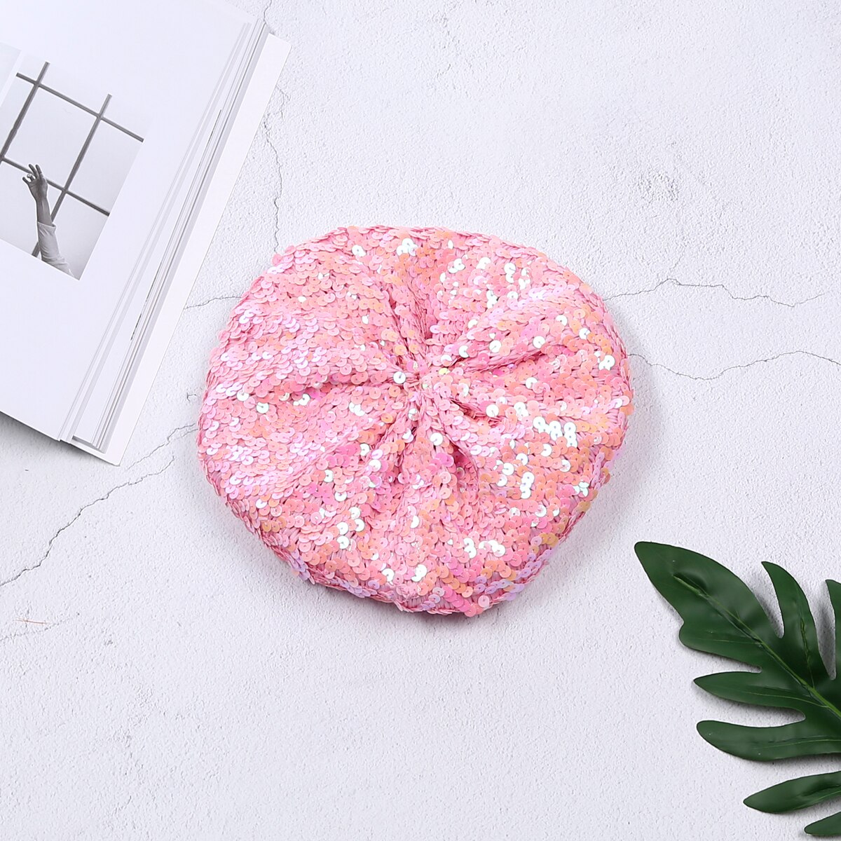 Moda damska dziewczyny cekiny Shinny berety kapelusze impreza taniec dyskoteka czapki damskie jesienne czapki zimowe