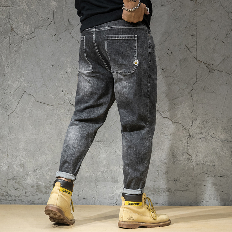 Plus Größe 5XL 6XL 7XL Herrenmode Pluderhosen Jeans Kleine Gänseblümchen Stickerei verlieren und lässig strecken Denim Hosen Männlichen Kleidung