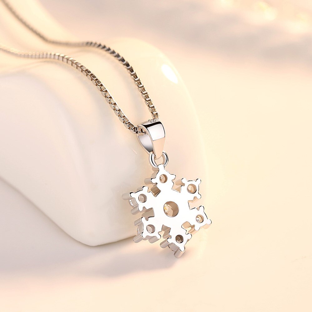 NEHZY S925 Stamp Silver Necklace Pendant Jewelry Woman Flower Crystal Zircon Necklace Length 45CM