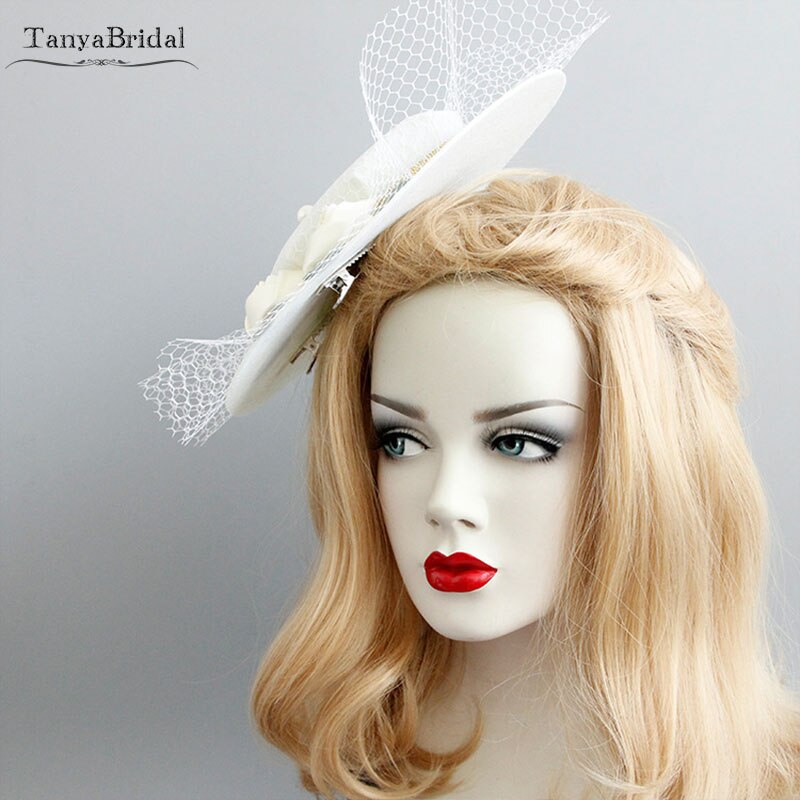 Marfil pequeños sombreros de boda flores y tul Vintage Jockey accesorios para el cabello mujeres sombreros formales DH020