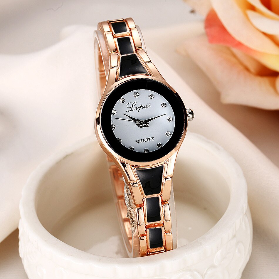 Brand Goedkope Klok Luxe Gouden Zilveren Edelsteen Quartz Horloges Vrouwen Jurk Dames Casual Quartz Horloges