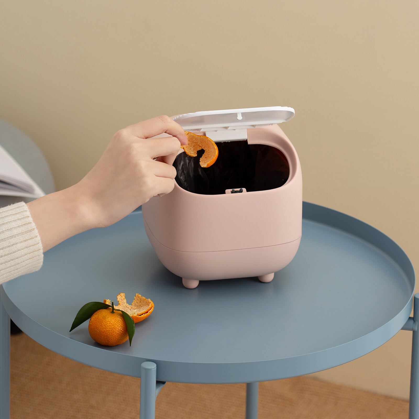 Cartoon Desktop Trash Can Plastic Dumpster Small Beautiful Trash Can Mini Waste Bins Office Kitchen Supplies