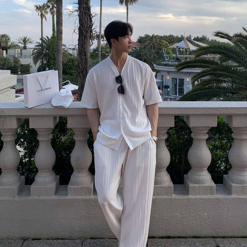 Costumes d'été amples en soie glacée pour hommes, décontractée, col en v, T-shirt à manches courtes et pantalon drapé, ensembles deux pièces, vêtements pour hommes: XXL / Beige