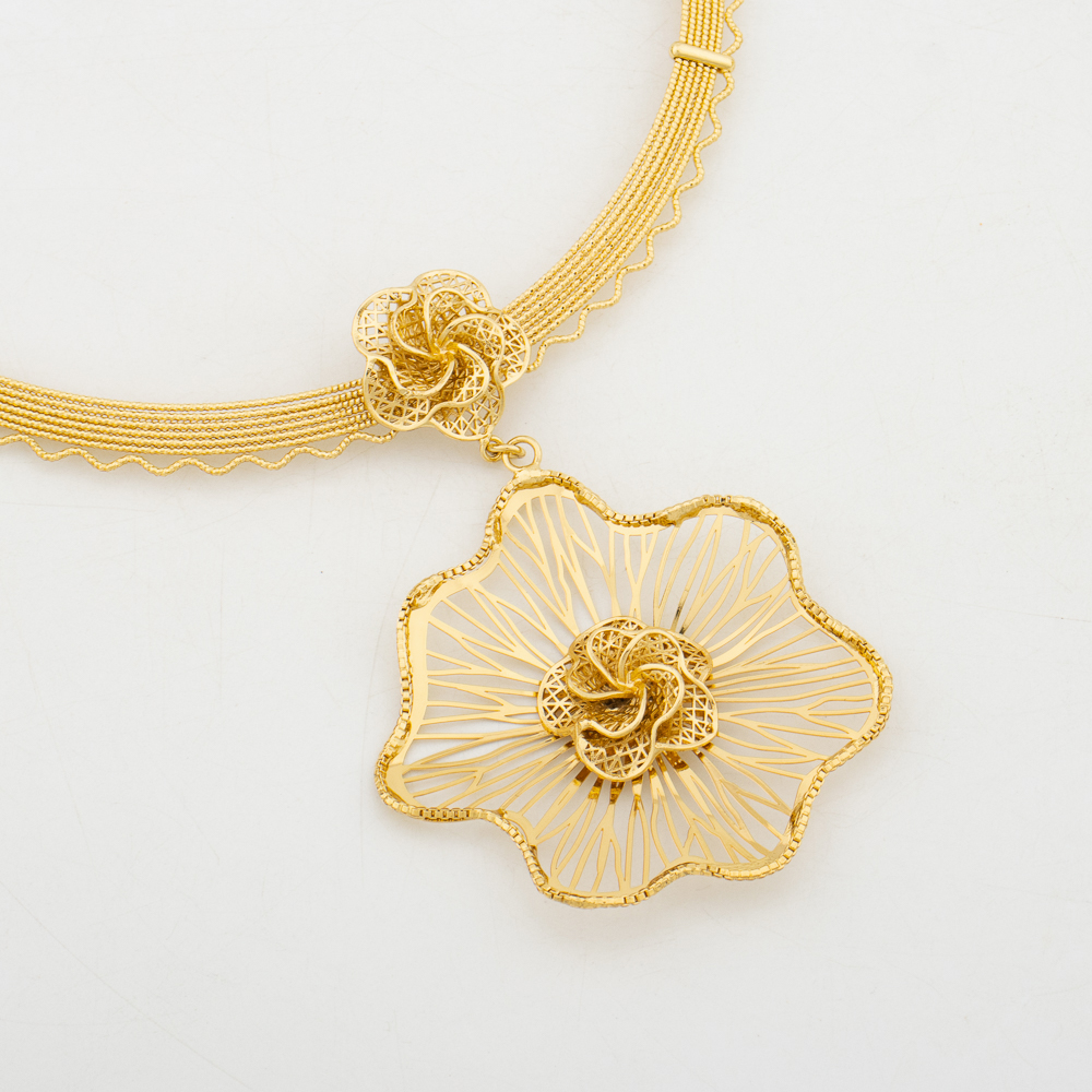 Conjunto de joyas con colgante de flor grande de Dubai para mujer, collar de lujo africano chapado en oro, pendientes, brazalete, anillo, de boda