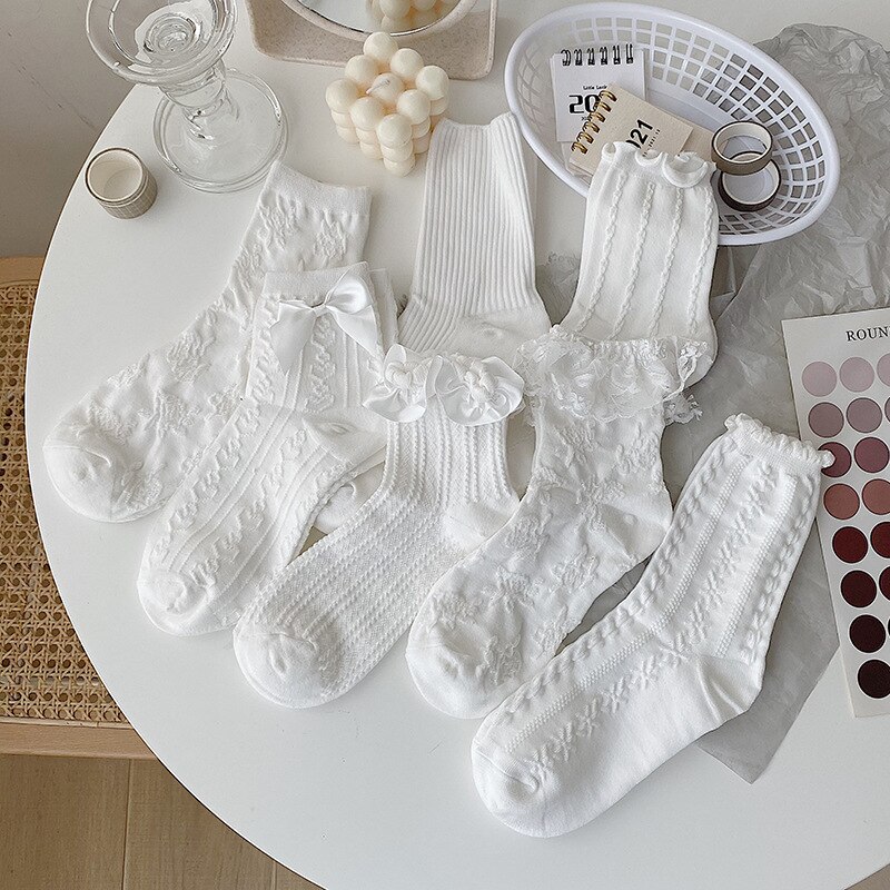 Lolita – chaussettes blanches en dentelle pour femmes, en coton, avec nœud en cœur, style JK