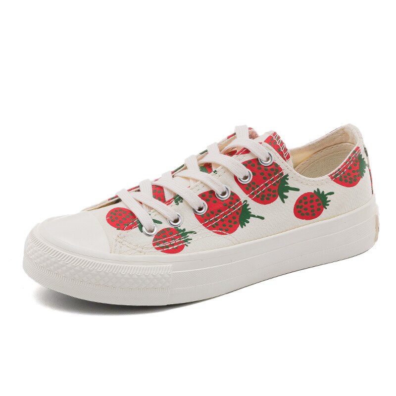 Femmes chaussures fraise toile chaussures haut coréen avec rétro Hong Kong style conseil chaussures chaussures plates chaussures vulcanisées