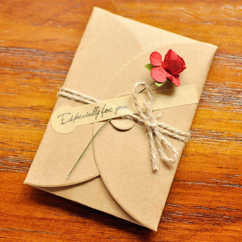 1PC carta kraft fai-da-te retrò a fiori secchi con busta invito scritto a mano biglietto d'auguri buste per inviti san valentino: 04