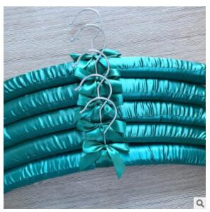 Satin Padded Hanger Silk Wrapped Clothes Hanger Clothes Hanging Silver Hook Sponge Hangers Clothes Shop Display Hangers: 20 dark green
