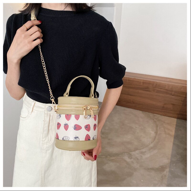 PU Leather Purses and Handbags for Women Luxury Girls Female Shoppers Sweet Strawberry Chain Bucket Wallet