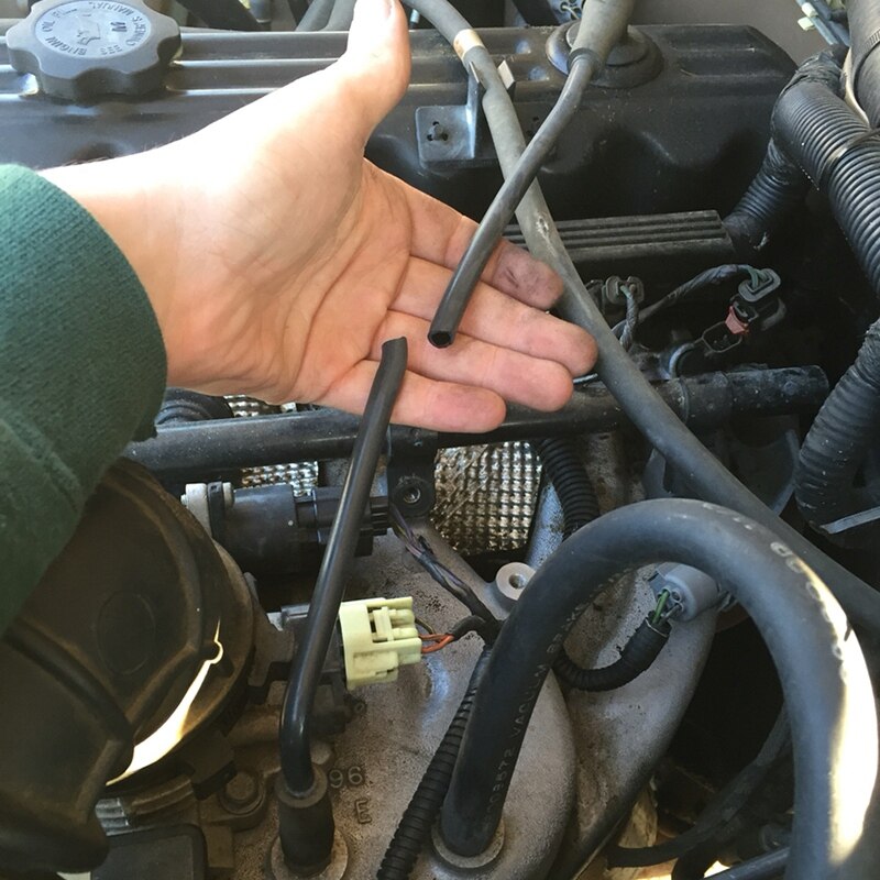Manguera de ventilación del cárter para Jeep Cherokee Wrangler 1997, tubo colector de admisión, para 2004-4854265