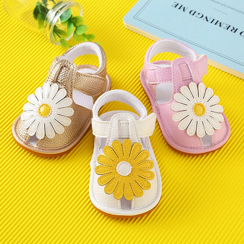Zapatos de princesa para bebés y niñas, sandalias de verano con suela suave de flores para niño de cuna, Botines de cuero PU con girasol