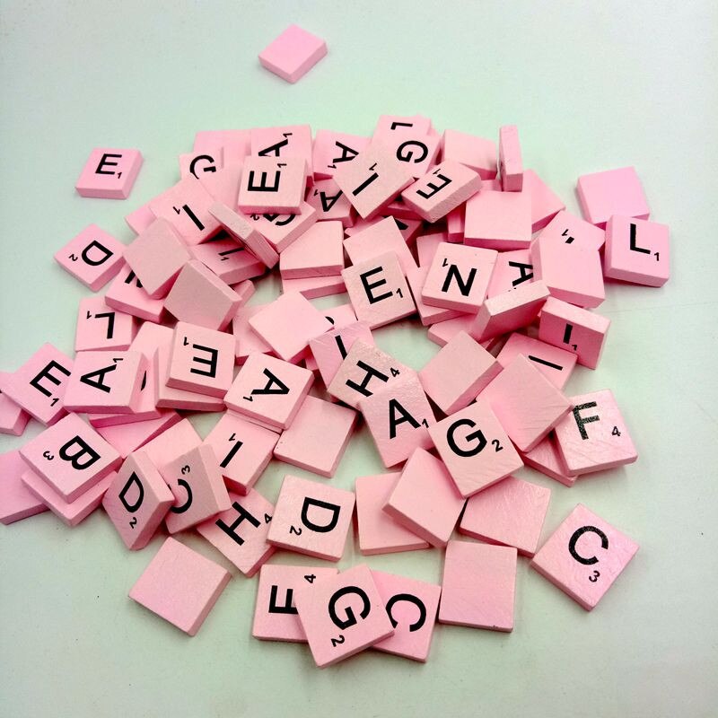100 Scrabble de madera azulejos negro números y letras para manualidades alfabetos de madera rompecabezas educativos aprendizaje juguete puzle para niños: Rosa