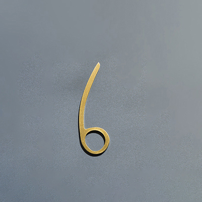 Golden Brass Numbers Decoratieve Muur Deur Nummers Deur Platen Cijfers Slaapzaal Hotel Home Adres Teken 0-9: Bruin / 110Cm