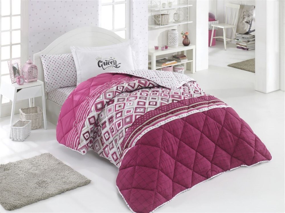Enkele quilt gemaakt van  of 100%  katoenen garens