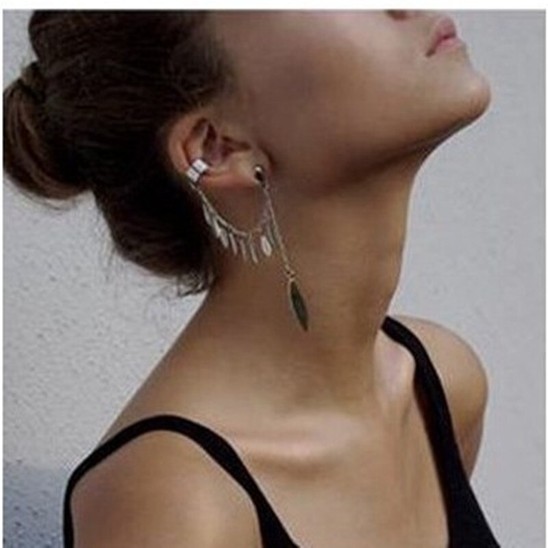 Gothic DIY Black Bat Shaped Ear Clips For Women Girls Punk Dragon Snake Butterfly Ax Vintage Earrings Party Jewelry: ER0137-Silver