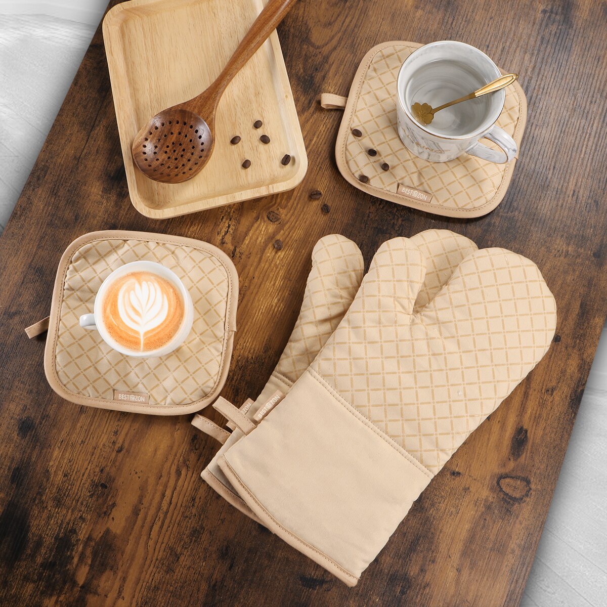 Set Of Oven Mitt And Heat Resistant Pot Holder Pad Protective Oven Gloves The Goods For Kitchen Gadgets Party Year Xmas