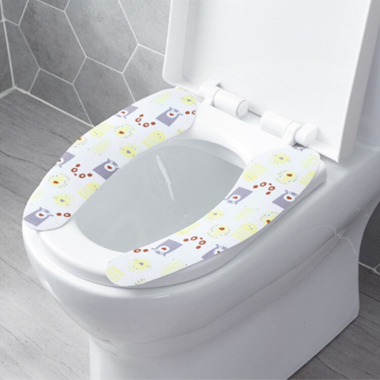 2pcs/set Washroom Warm Washable Health Sticky Toilet Mat Seat Cover Pad Household Reuseable Soft Toilet Seat Cover: yellow bear