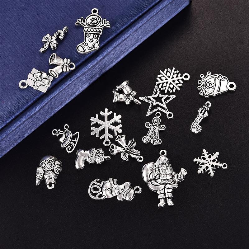 50 stücke Mischte Antike Silber Farbe Santa Claus Schneeflocke Schnee Hirsch Weihnachten Baum Reize Anhänger für Halskette DIY Schmuck Erkenntnisse