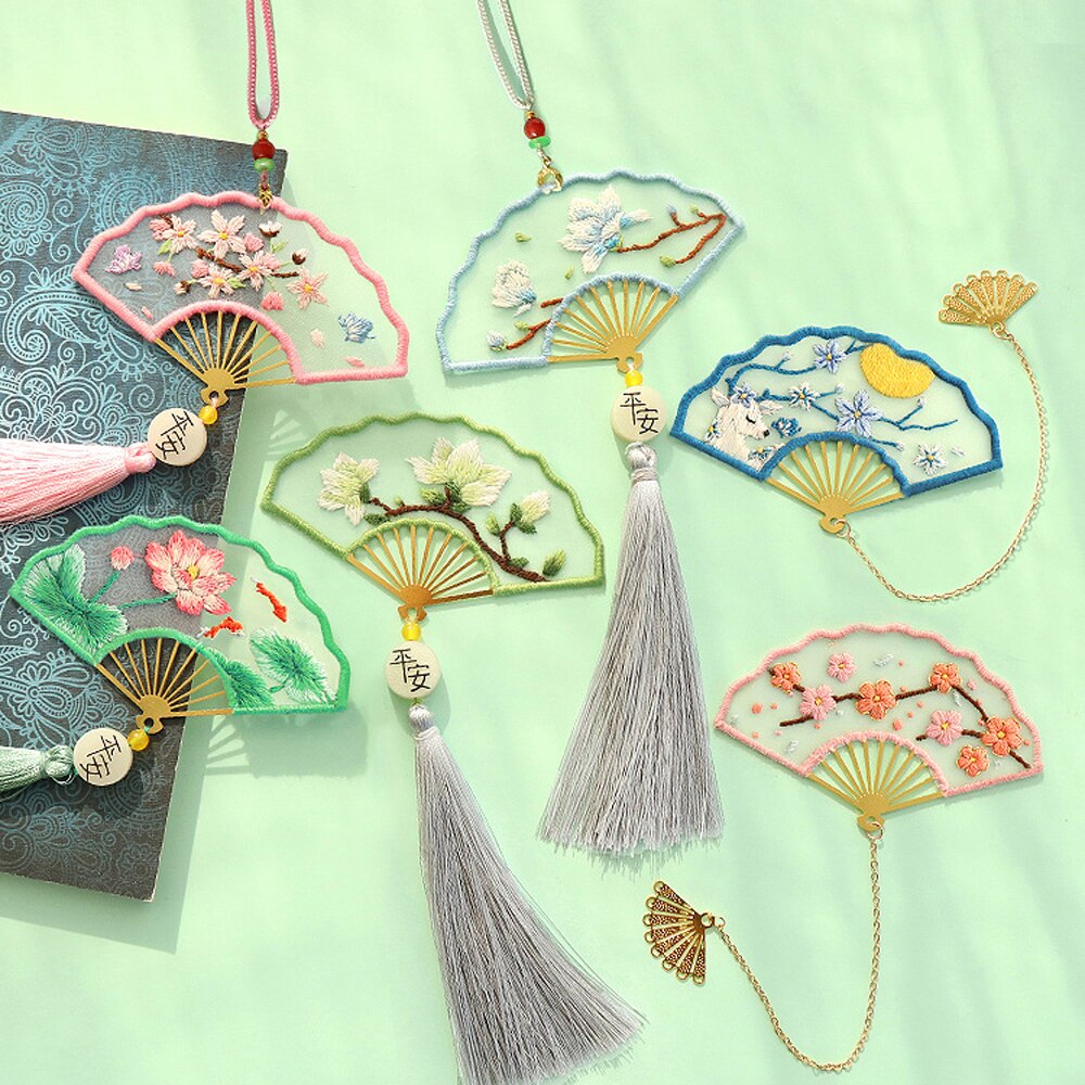 Handmade Diy w kształcie wachlarza zakładki wieszak samochodowy haftowany materiał torba z frędzlami dwustronny haft Ping Fu na prezenty Deco